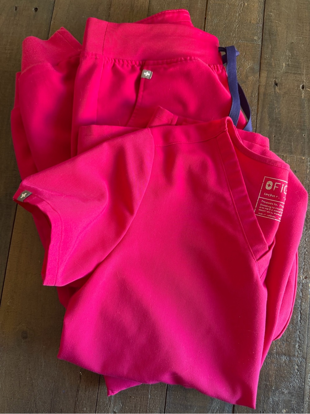 Figs Scrub Set xs top & small bottom